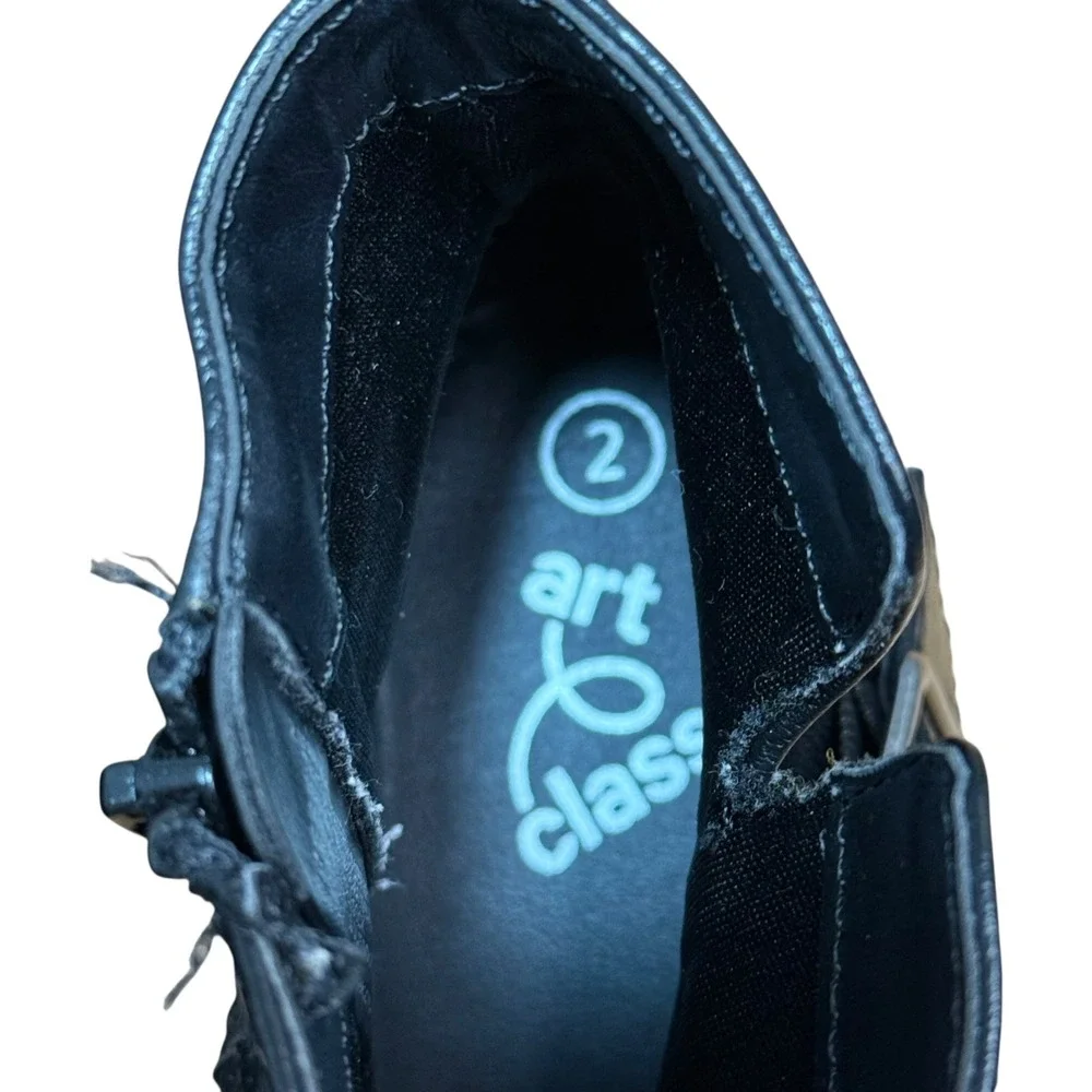 Art Class Moto Ankle‎ Boots Kids Size 2 Black Good Buckle Side Zip Booties